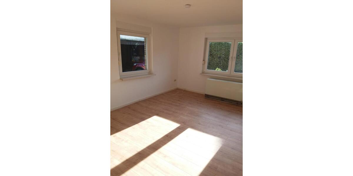 Einfamilienhaus Sehnde - 5 Zimmer, 160 m&sup2;, 299.000&euro; | Angebot:25254707