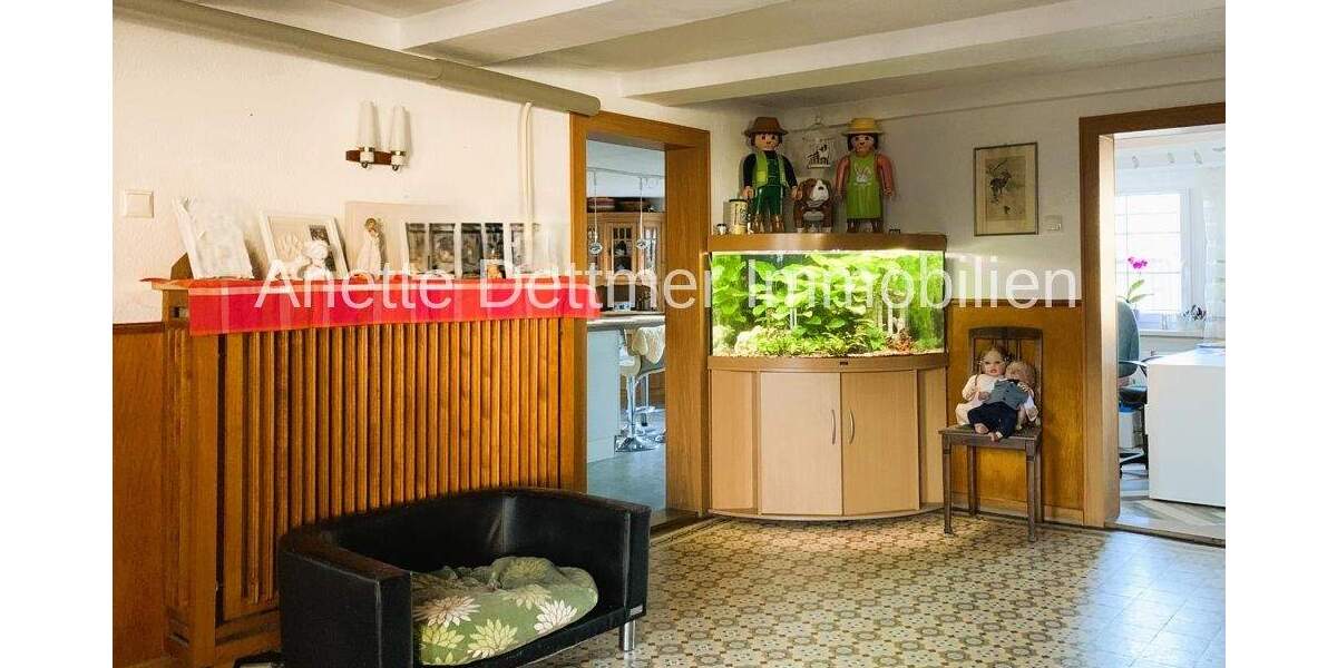 Mehrfamilienhaus, Wohnhaus Gronau (Leine) Rheden - 6 Zimmer, 221 m&sup2;, 299.000&euro; | Angebot:25695306