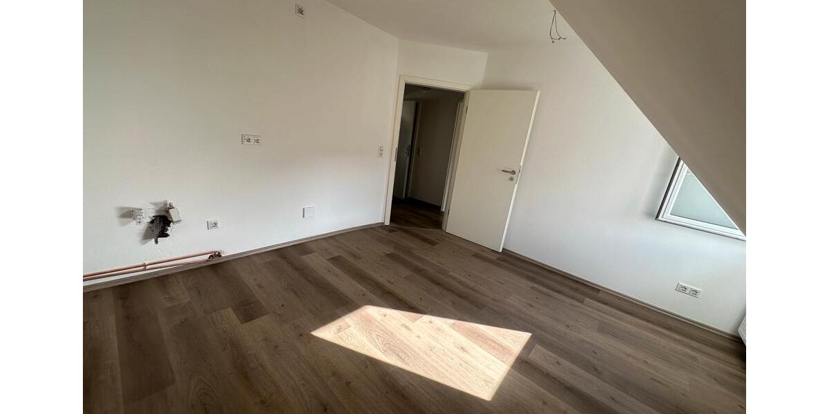 Dachgeschoßwohnung Alfeld (Leine) - 2 Zimmer, 60 m&sup2;, 480&euro; | Angebot:25283095