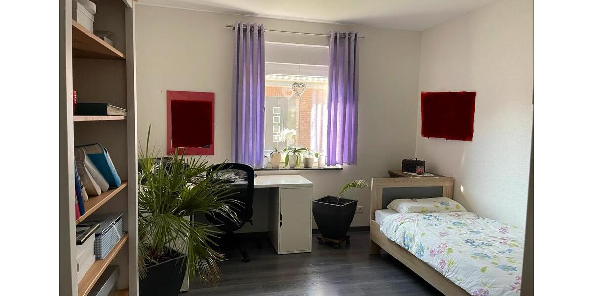 Bungalow Gronau (Leine) - 4 Zimmer, 123 m&sup2;, 630.000&euro; | Angebot:25393512