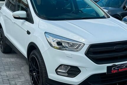 Ford Kuga 137.000 km 11.900 &euro; Hannover 30165