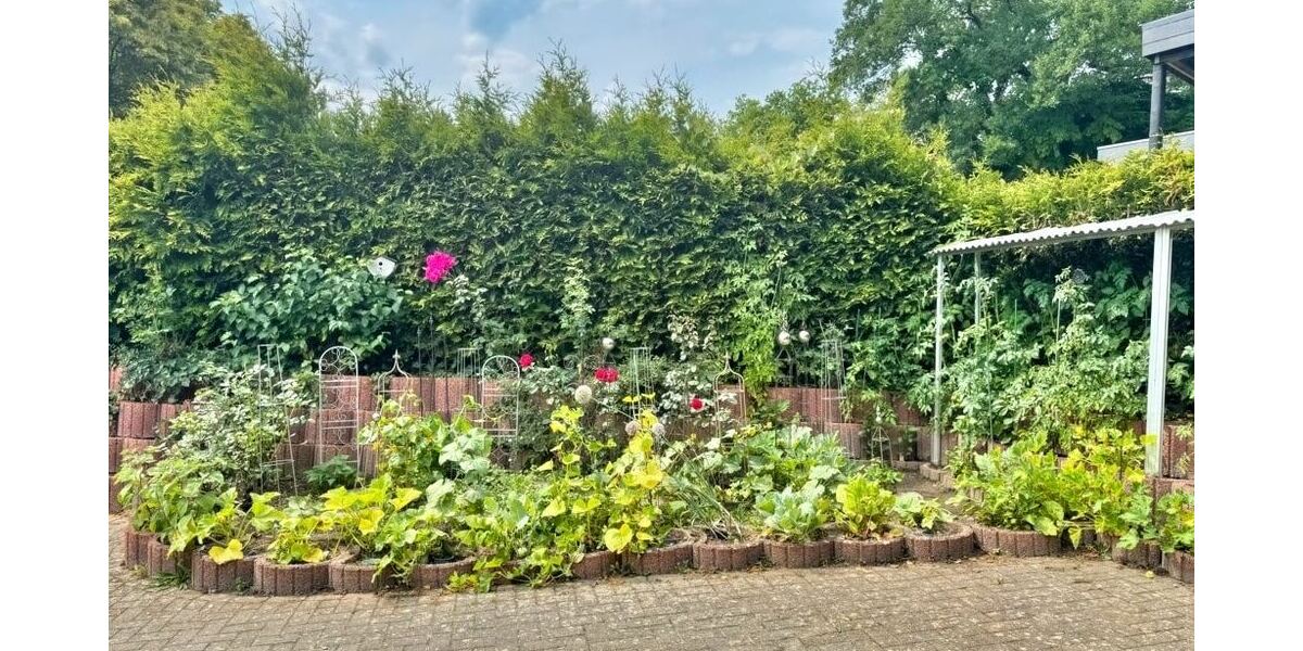 Stilvoll wohnen mit Weitblick - Einfamilienhaus Baddeckenstedt | Angebot:23816691