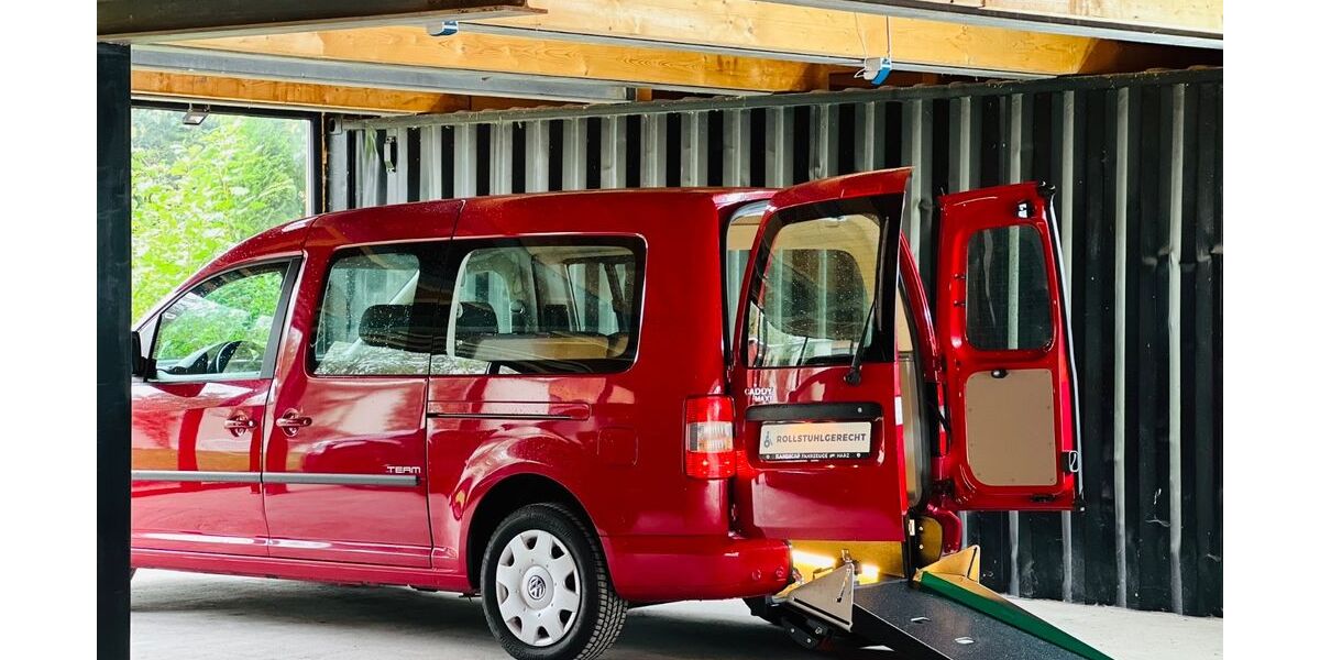 VW Caddy 95.000 km 23.900 &euro; Salzgitter 38259