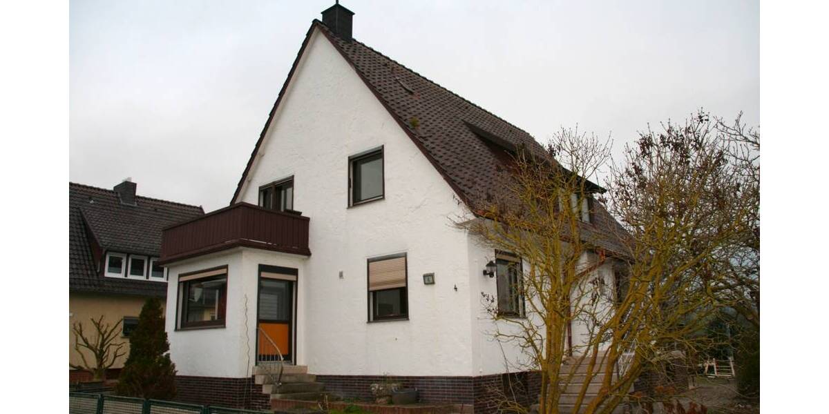 Mehrfamilienhaus, Wohnhaus Bad Salzdethfurt ST Östrum Detfurth - 6 Zimmer, 135 m&sup2;, 209.000&euro; | Angebot:26026932