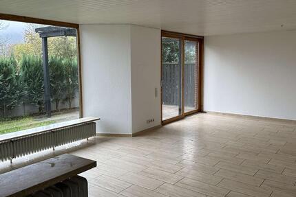 Haus Springe - 3 Zimmer, 134 m&sup2;, 990&euro; | Angebot:20526424