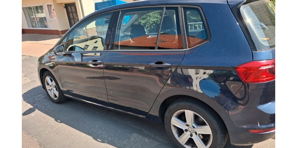 VW Golf Sportsvan 142.000 km 11.999 &euro; Wennigsen (Deister) 30974