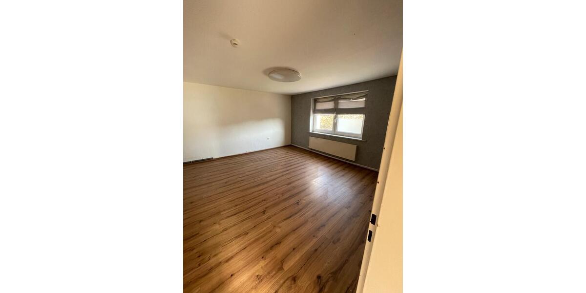 Erdgeschoßwohnung Haverlah - 3 Zimmer, 89 m&sup2;, 550&euro; | Angebot:25805428