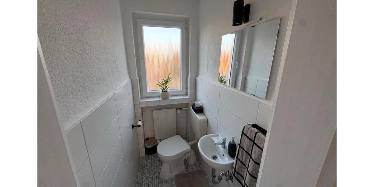 Etagenwohnung Hildesheim - 3 Zimmer, 97 m&sup2;, 935&euro; | Angebot:26020544