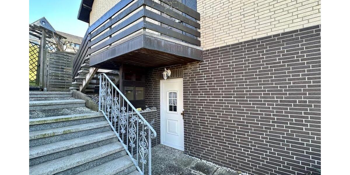 Großzügiges Wohnen mit tollem Weitblick - Einfamilienhaus Bad Salzdetfurth | Angebot:23688008