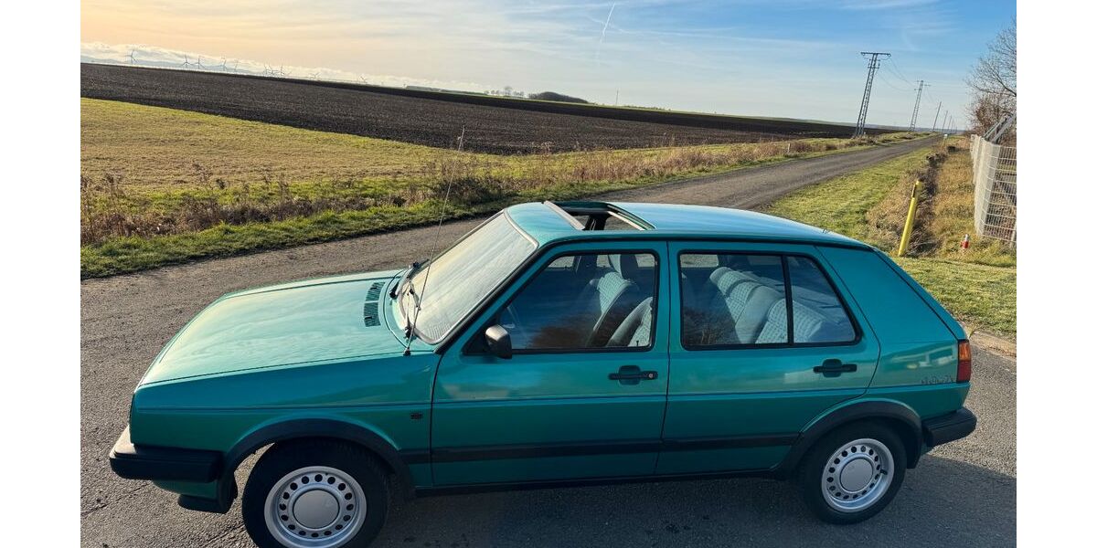 VW Golf 103.161 km 6.499 &euro; Salzgitter 38259