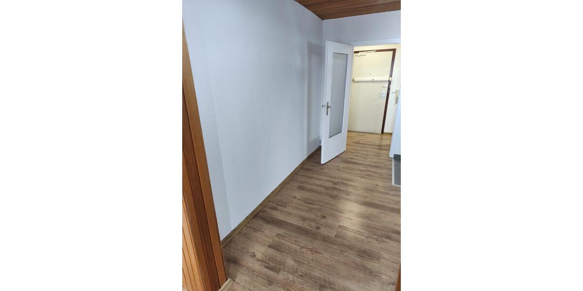 Dachgeschoßwohnung Pattensen - 1 Zimmer, 40 m&sup2;, 480&euro; | Angebot:25922656