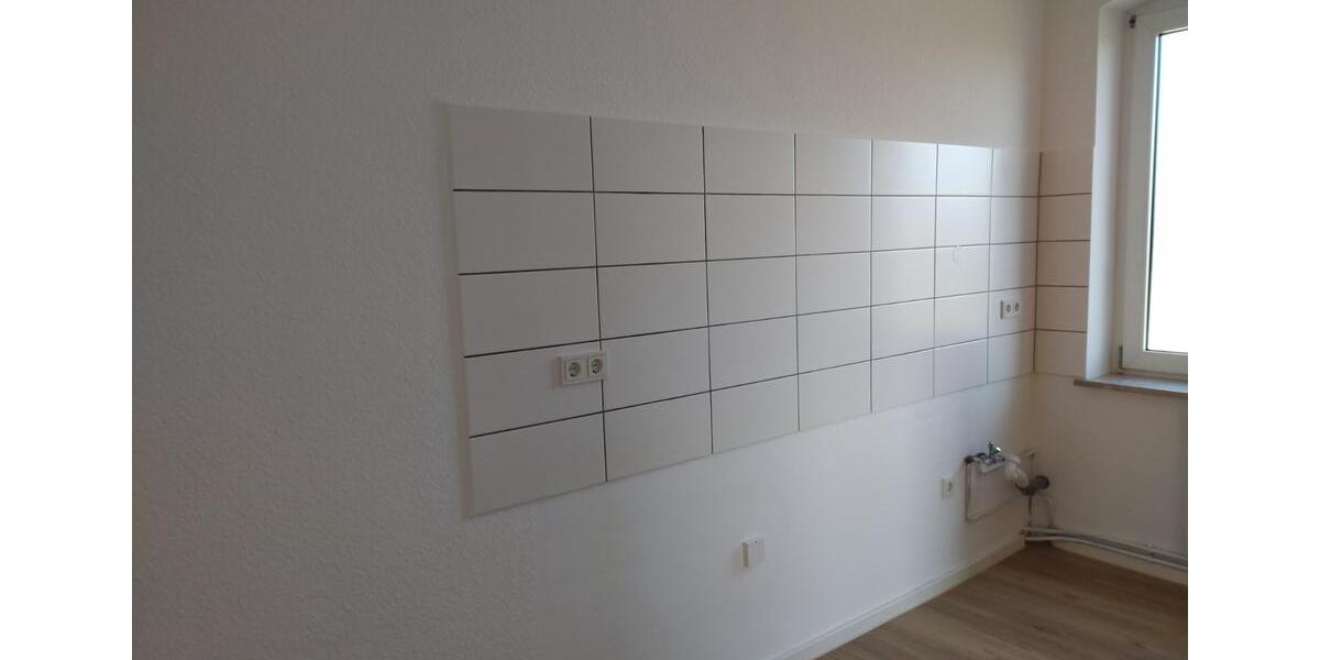 Etagenwohnung Bad Salzdetfurth - 4 Zimmer, 106 m&sup2;, 750&euro; | Angebot:25650355