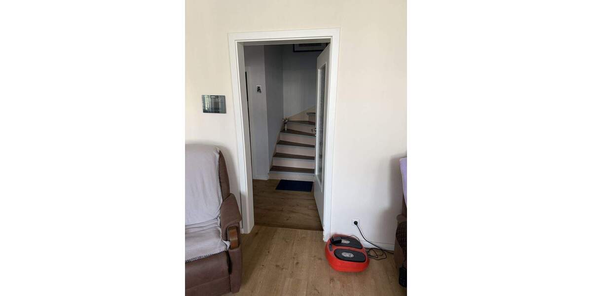 Mehrfamilienhaus, Wohnhaus Sehnde - 8 Zimmer, 185 m&sup2;, 670.000&euro; | Angebot:25770681