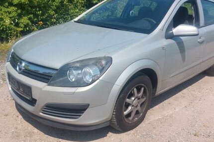 Opel Astra 205.000 km 2.100 &euro; Hildesheim 31135