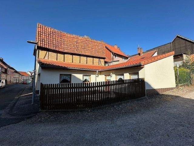 Mehrfamilienhaus, Wohnhaus Bockenem - 6 Zimmer, 163 m&sup2;, 159.000&euro; | Angebot:25687822