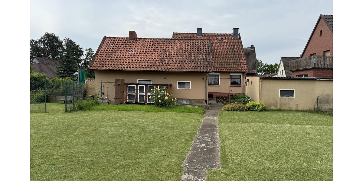 Klein, charmant und voller Möglichkeiten - Einfamilienhaus Gronau Banteln | Angebot:27126033