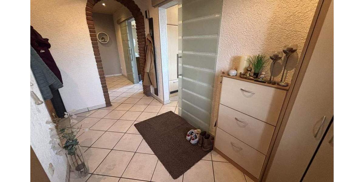 Reihenendhaus Sehnde - 5 Zimmer, 145 m&sup2;, 360.000&euro; | Angebot:25672945