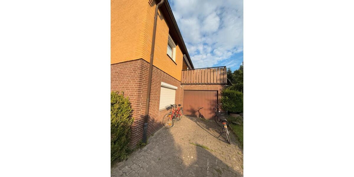 Einfamilienhaus Bad Salzdetfurth - 8 Zimmer, 250 m&sup2;, 329.000&euro; | Angebot:25282138