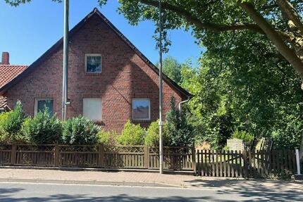 Haus Nordstemmen - 8 Zimmer, 1.000 m&sup2;, 129.900&euro; | Angebot:25174981