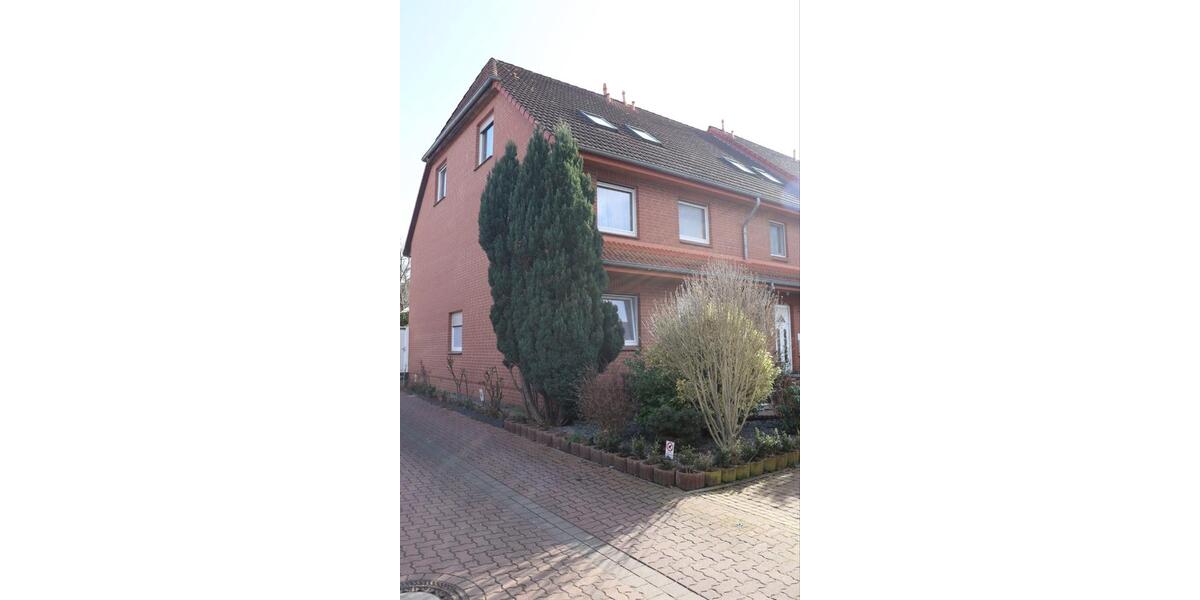 Reihenhaus Laatzen - 7 Zimmer, 193 m&sup2;, 595.000&euro; | Angebot:24654957