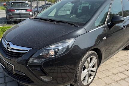 Opel Zafira 181.000 km 5.990 &euro; Salzgitter 38229