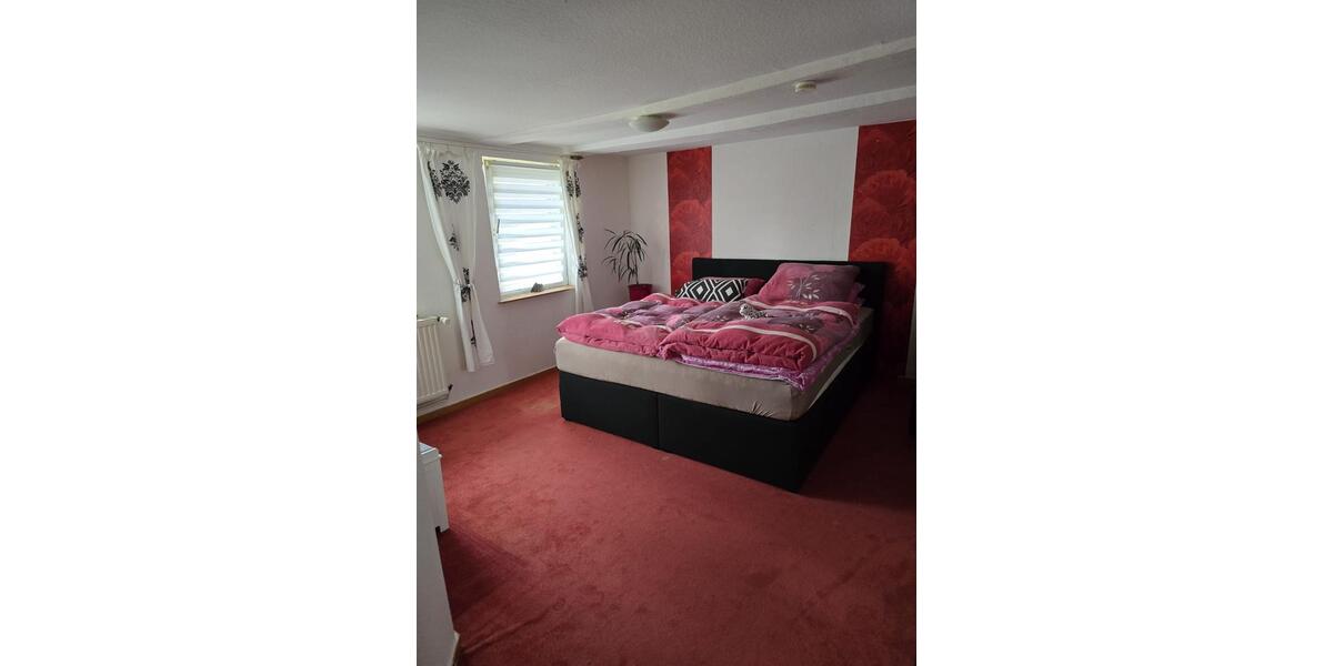 Mehrfamilienhaus, Wohnhaus Diekholzen - 8 Zimmer, 225 m&sup2;, 279.000&euro; | Angebot:25636612