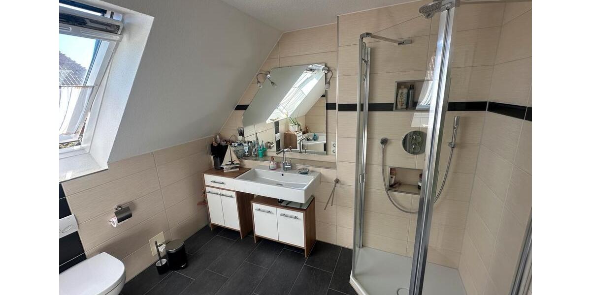 Doppelhaushälfte Harsum - 5 Zimmer, 156 m&sup2;, 420.000&euro; | Angebot:25931093