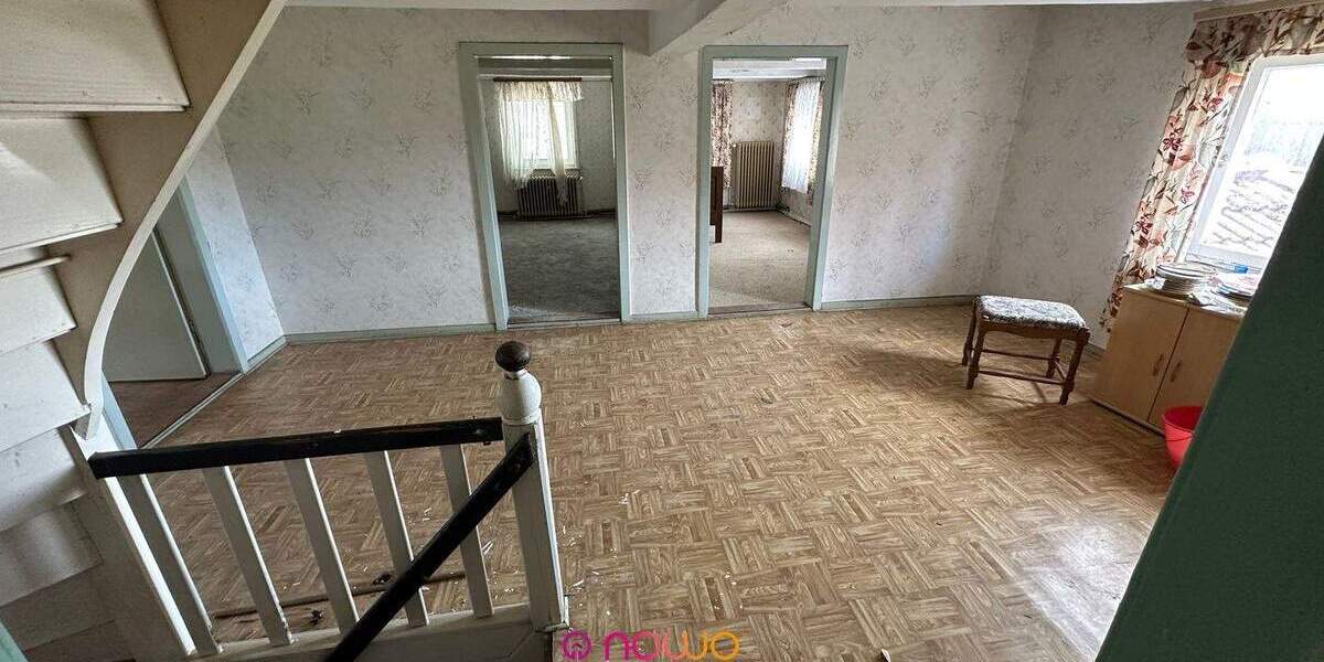 Bauernhaus, Landhaus Lengede Woltwiesche - 9 Zimmer, 284 m&sup2;, 325.000&euro; | Angebot:25671991