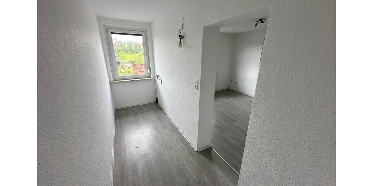 Etagenwohnung Hildesheim Oststadt/Stadtfeld - 6 Zimmer, 180 m&sup2;, 1.190&euro; | Angebot:24587675