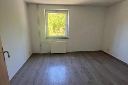 Wohnung Salzgitter Ortschaft Ost - 2 Zimmer, 43 m&sup2;, 296&euro; | Angebot:26501624