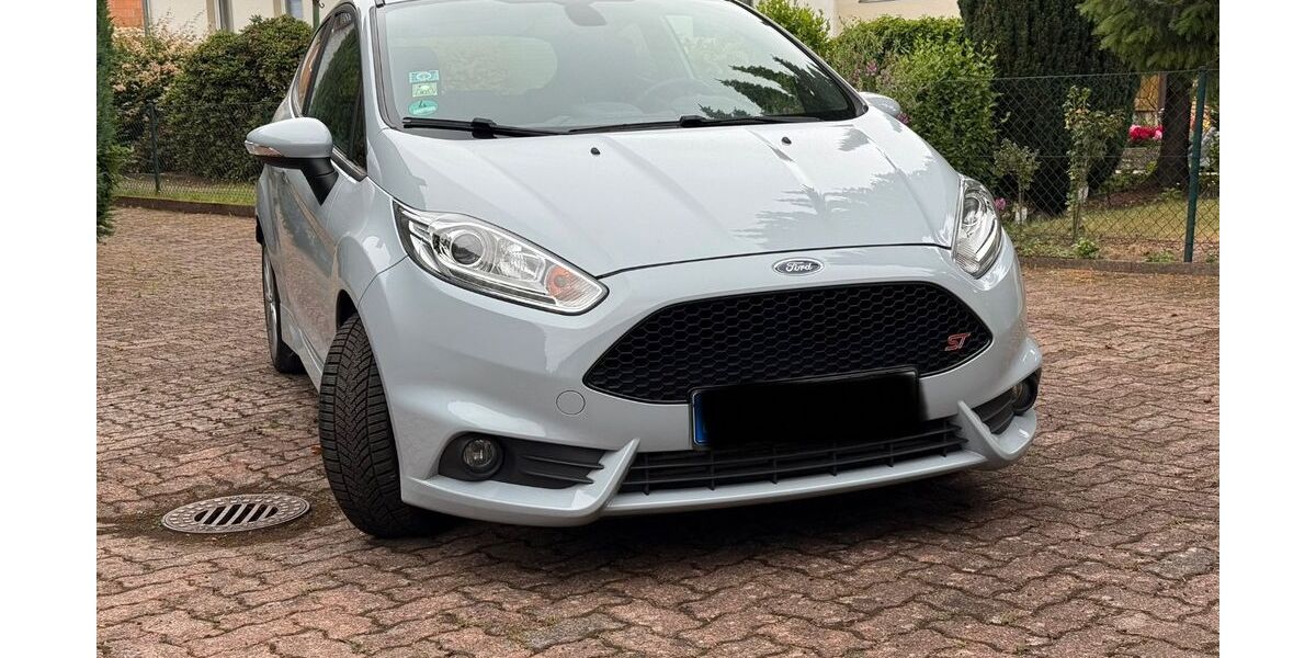 Ford Fiesta 88.000 km 14.200 &euro; Hannover 30159