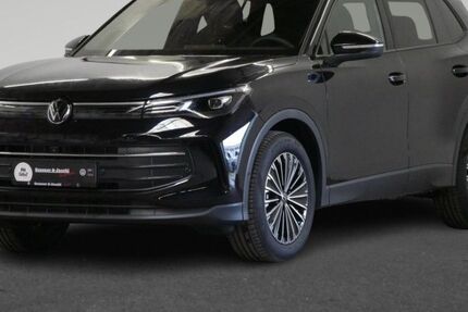 VW Tiguan 2.990 km 39.950 &euro; Hannover 30449