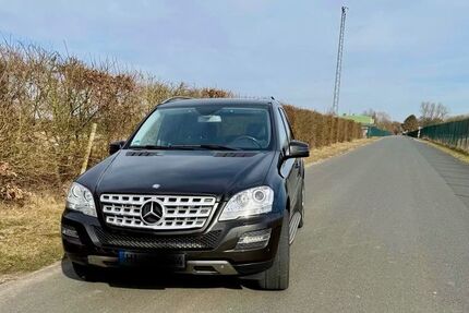 Mercedes-Benz ML 350 267.600 km 9.500 &euro; Söhlde 31185