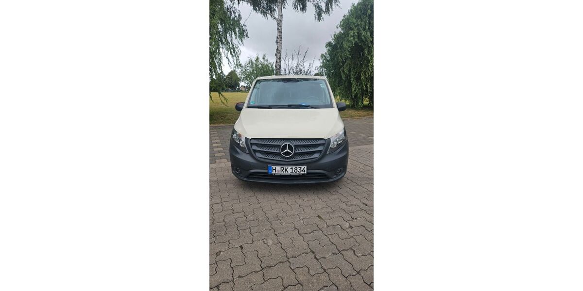 Mercedes-Benz Vito 381.000 km 8.800 &euro; Springe 31832