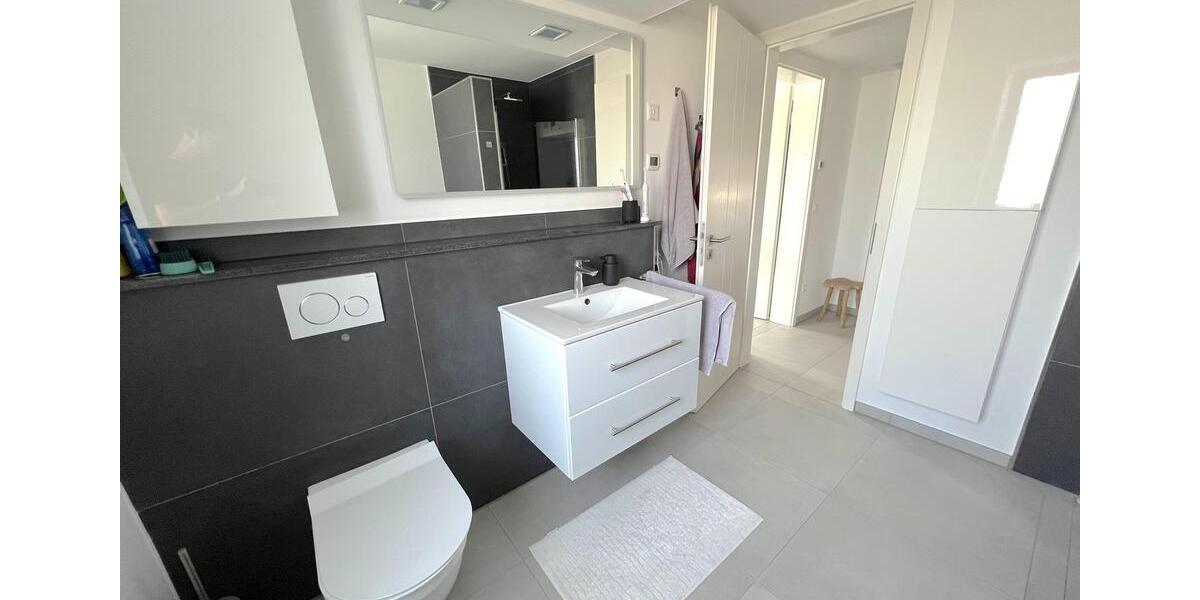 Etagenwohnung Hildesheim Himmelsthür - 3 Zimmer, 96 m&sup2;, 1.080&euro; | Angebot:25378878