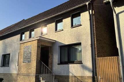Haus Eime-Dunsen Dunsen - 8 Zimmer, 133 m&sup2;, 147.000&euro; | Angebot:25920307