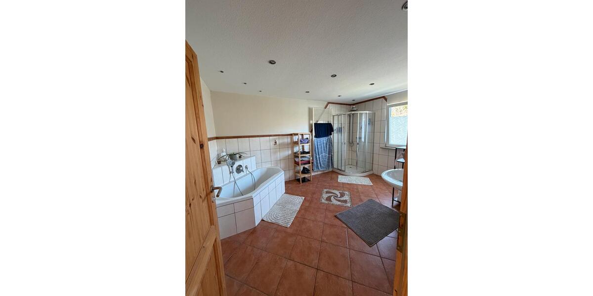 Etagenwohnung Salzhemmendorf - 2 Zimmer, 100 m&sup2;, 1.050&euro; | Angebot:25808132