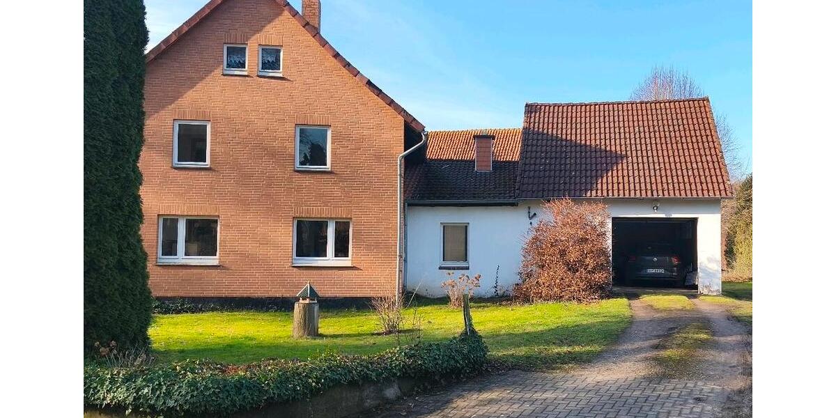 Einfamilienhaus Freden (Leine) - 8 Zimmer, 160 m&sup2;, 139.000&euro; | Angebot:25903959