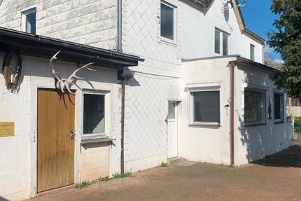 Haus Baddeckenstedt - 7 Zimmer, 150 m&sup2;, 139.000&euro; | Angebot:26091120