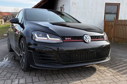 VW Golf 119.000 km 12.399 &euro; neuhof 31195