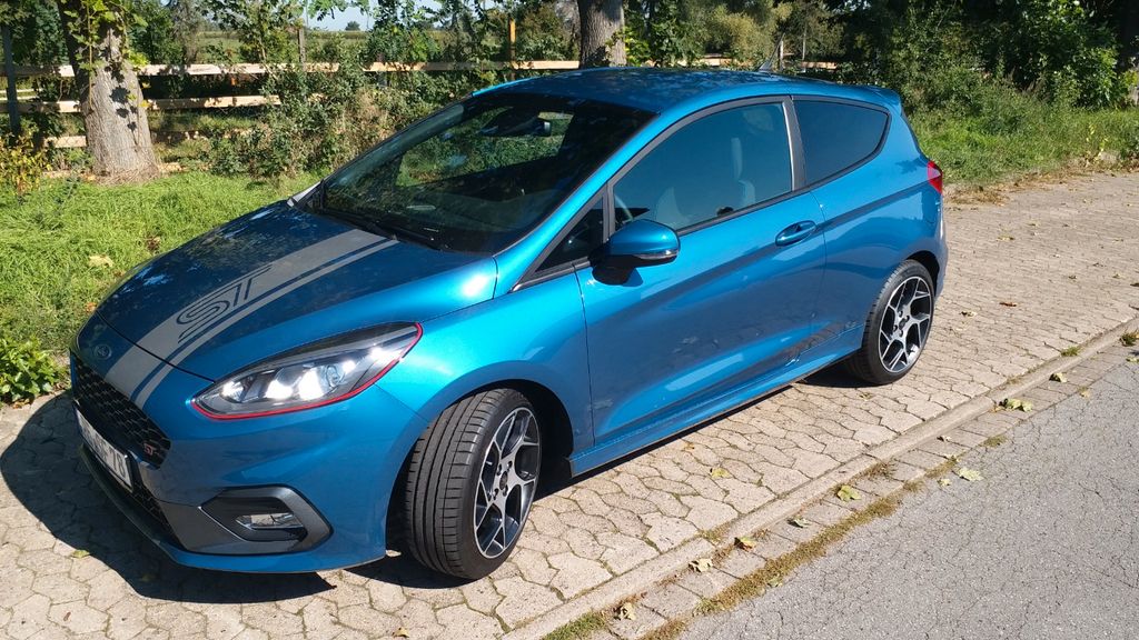 Ford Fiesta 16.000 km 18.499 &euro; Peine 31228