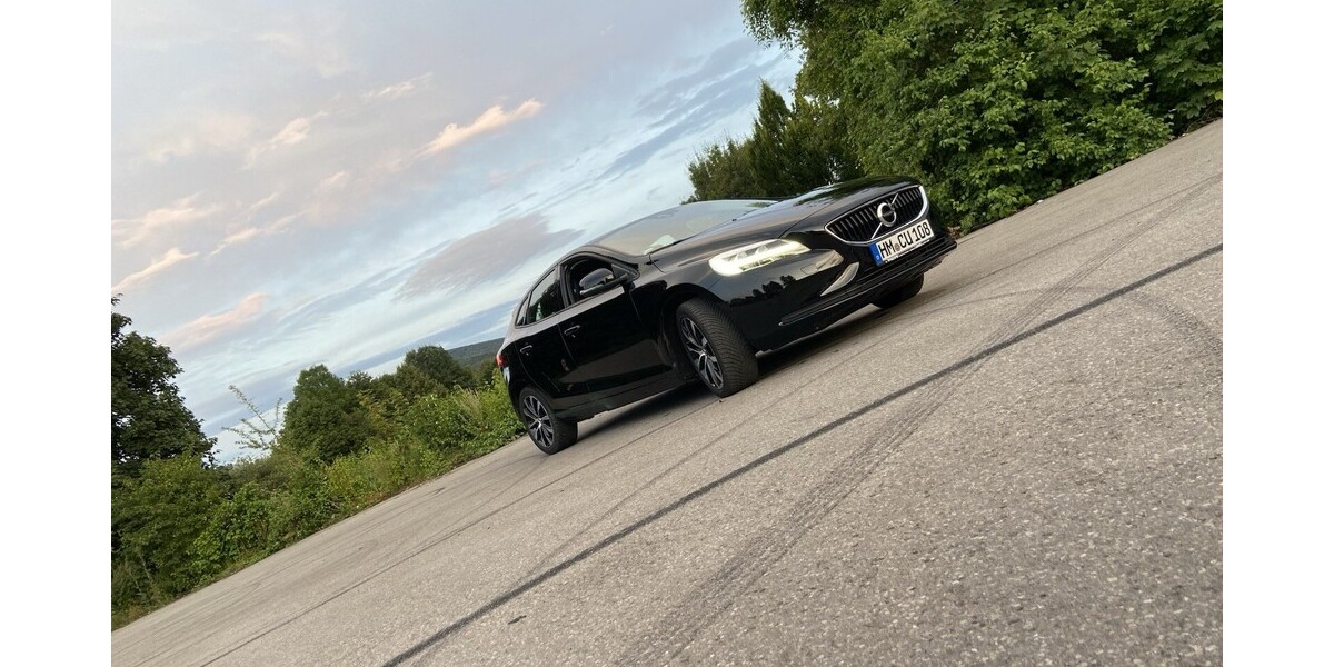 Volvo V40 80.000 km 17.000 &euro; Coppenbrügge 31863