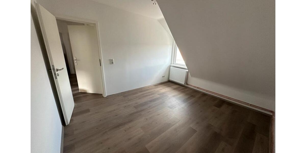 Dachgeschoßwohnung Alfeld (Leine) - 2 Zimmer, 60 m&sup2;, 480&euro; | Angebot:25283095