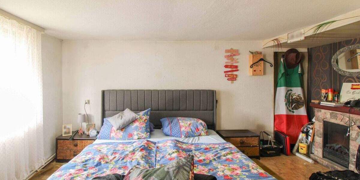 Einfamilienhaus Delligsen Varrigsen - 7 Zimmer, 143 m&sup2;, 69.000&euro; | Angebot:25715921