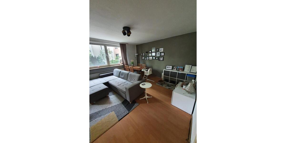 Hochparterre Hannover Döhren-Wülfel - 3 Zimmer, 79 m&sup2;, 880&euro; | Angebot:25988537