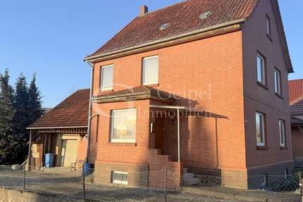 Haus Alfeld - 4 Zimmer, 129 m&sup2;, 80.000&euro; | Angebot:26028162